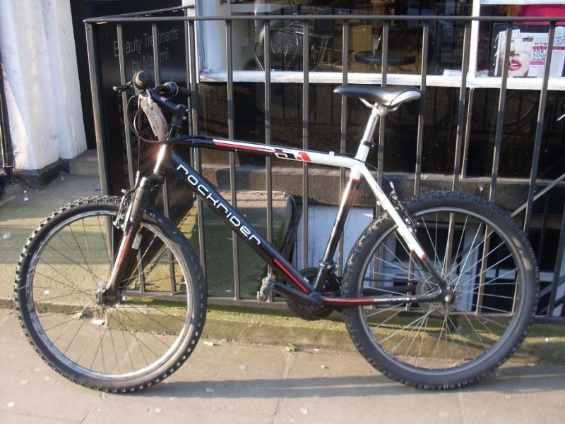 btwin rockrider 5.2 cycle price